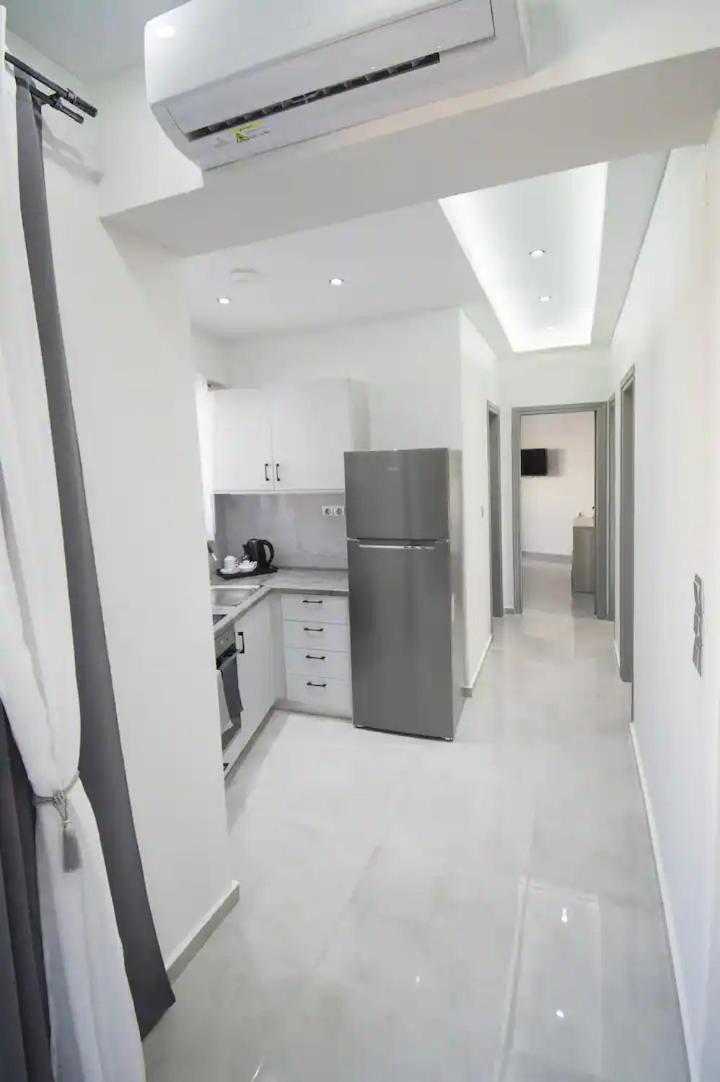 Nick And Helen Apartment Perivolia  Exterior photo